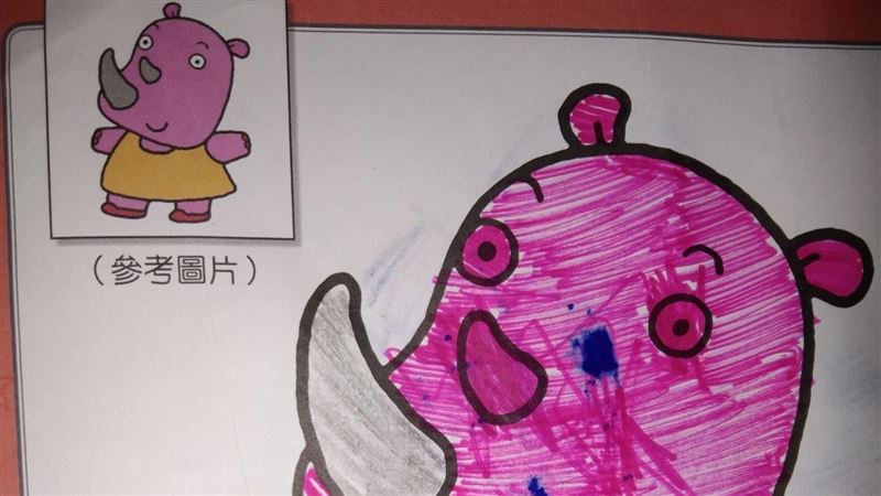 繪本1生物長犀牛角　她見解答傻眼炸