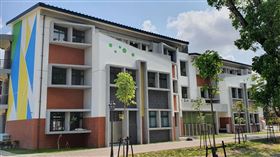 中小學老舊危險校舍重建（1）教育部自106年起推動「公立國中小校舍耐震能力及設施設備改善計畫」，台南市安定國小重建校舍將地方文化意象「王船」融入設計。（教育部提供）中央社記者陳至中台北傳真  109年12月16日