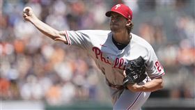 ▲費城人先發投手諾拉（Aaron Nola）連飆10次三振，大聯盟史上第2人。（圖／美聯社／達志影像）