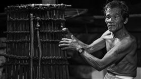 圖／勿用！！！！！！！！！！！
從達悟地下屋到夜撈飛魚　捕捉微光下最原味的蘭嶼人文風景