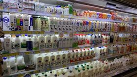 牛奶
https://www.facebook.com/photo?fbid=10159847322917625&set=gm.2988691894731946