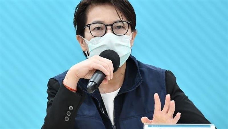 丁守中違規打疫苗？黃珊珊證實有造冊