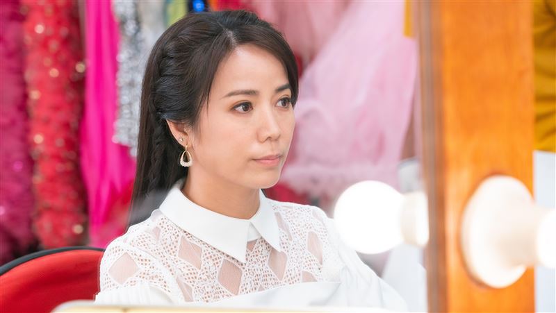 上台胸罩彈出　本土劇女星驚吐黑暗面