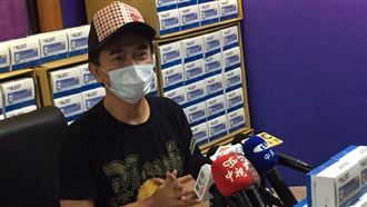 卡拉OK賽挨批群聚　吳宗憲反擊