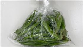 台北市衛生局今公布最新稽查結果，「熊媽媽買菜網」的甜豌豆檢出農藥超標。（圖／北市衛生局提供）