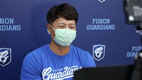 ▲富邦悍將一軍打擊教練鍾承祐。（圖／富邦悍將球團提供）