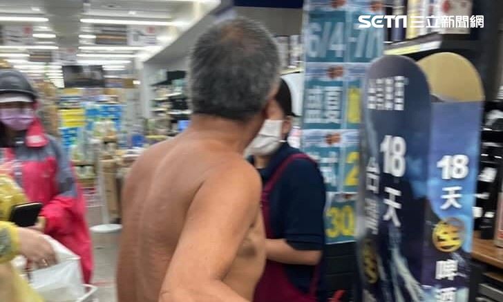 阿北未戴口罩硬闖全聯 民眾拍照報案