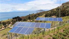 太陽能　太陽能板（示意圖／翻攝自Pixabay）