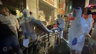 彰化勇消殉職　同袍跪地CPR惹鼻酸