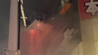 彰化防疫旅館火警！隔離者穿防護衣逃