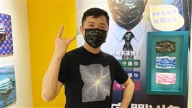 哈林庾澄慶捐贈防疫物資。（圖／美德醫療提供）