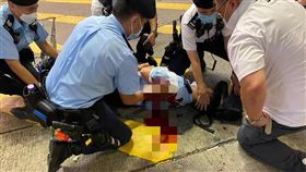 七一遊行遭禁！港警遭50歲男持刀行刺　拔槍後嫌畏罪輕生（圖／翻攝自香港警察 Hong Kong Police臉書）