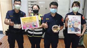 「移工群聚」苗栗警防疫辛勞！警政署長贈便當　慰勉基層警▲（圖／苗栗縣警察局提供）

