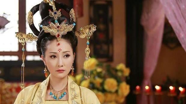 婢女侍寢尿床被趕出門　36年變太后