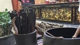 南投名間鄉松柏嶺天受宮，玄天上帝，靈蛇，龍皮 圖/翻攝自松柏嶺天受宮臉書