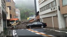 日本土石流畫面「震撼曝光！」民眾：我以為要死了…（圖／翻攝自@Glasses113推特）