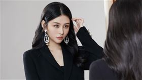 沈月登上《PRESTIGE TAIWAN》封面。（圖／《PRESTIGE TAIWAN》提供）