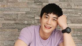 金在勳 嚞娛樂 提供