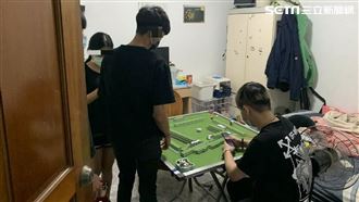 台中爆6男女群聚打牌　警上門瞬嚇傻