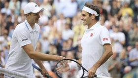 ▲瑞士網球名將費德勒（Roger Federer）直落3爆冷出局。（圖／美聯社／達志影像）