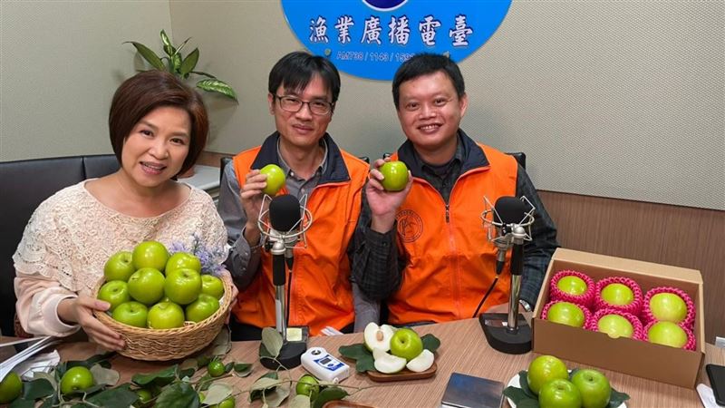 漁農特產居家滯銷　主持人直播險淚崩