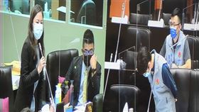 小叔恐嚇議員！苗衛局長議會鞠躬道歉（圖／翻攝畫面）