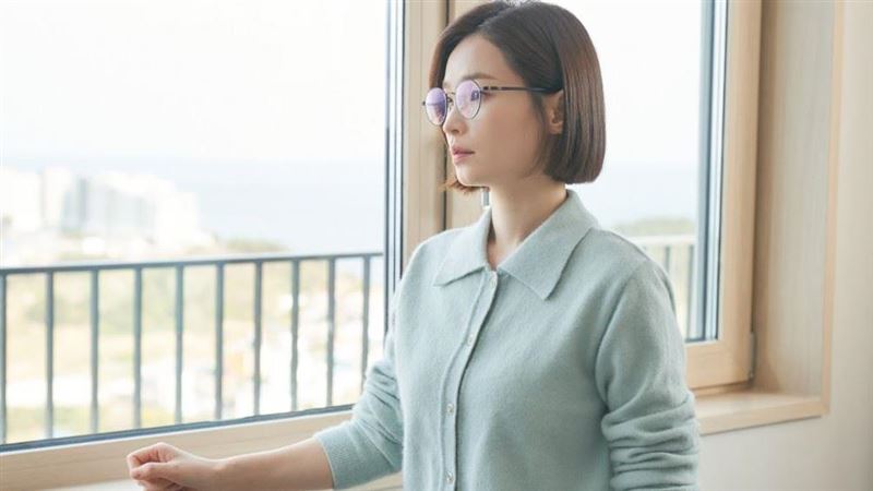 短評／律帝醫院宛如綠地裡的小黃花