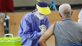 疫苗接種、施打疫苗／中市府提供