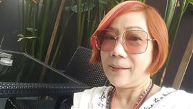 王蘭行善不遺餘力。(圖/翻攝臉書)
