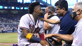 小阿庫納十字韌帶斷裂本季報銷。（圖／美聯社／達志影像）