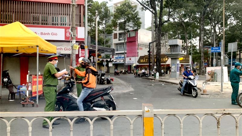胡志明市連4天破千確診　解封沒信心