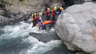 新／中隊長被爆溯溪　遭記過調職