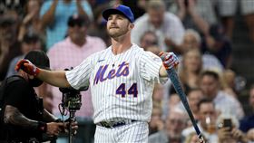 ▲阿隆索（Pete Alonso）拿下全壘打大賽冠軍。（圖／美聯社／達志影像）