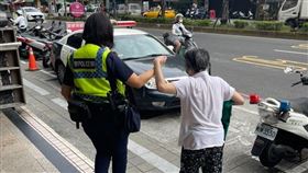 新北市，三重，三重交流道，老婦，迷途