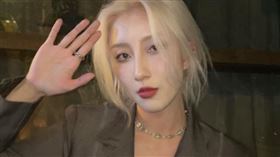 小熊燕和是大陸知名美妝YouTuber。（圖／翻攝自小熊燕和微博）