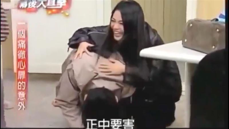 拍戲被「正中要害」！江國賓爬不起來