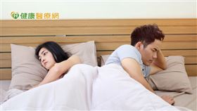 泌尿科診所副院長蔡嘉駿醫師表示，許多男性不曉得自己患有早洩，往往自行嘗試坊間藥物，效果有限，鼓勵有相關問題者直接就醫治療，目前已有外用噴劑等多元治療方式，有助於醫師及患者共同評估選擇。