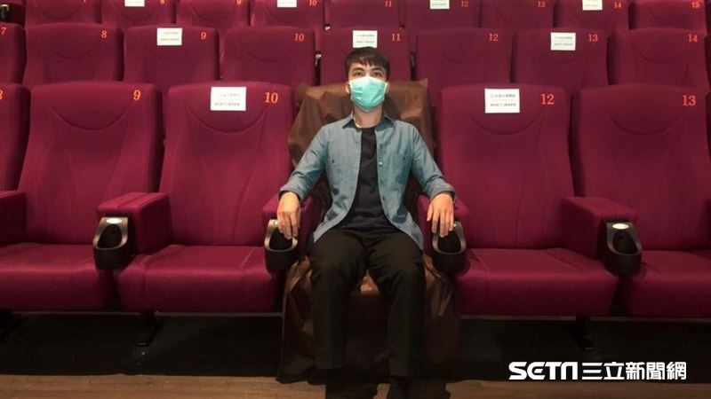 看電影竟送這1神物：真的0接觸