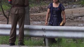 北韓https://www.flickr.com/photos/roman-harak/5024197162/in/photolist-8DYjM1-4KeCsn-9cysH8-4YcKXG-8HtmYS-4Y7eYu-fEG5sK-fEGsnZ-p55QoQ-4zyPot-4YcqTq-8DbmLP-8DbBZ8-3QeJqu-8Hq6bi-fEYTJm-9pTdyb-pU51SL-pz4rCq