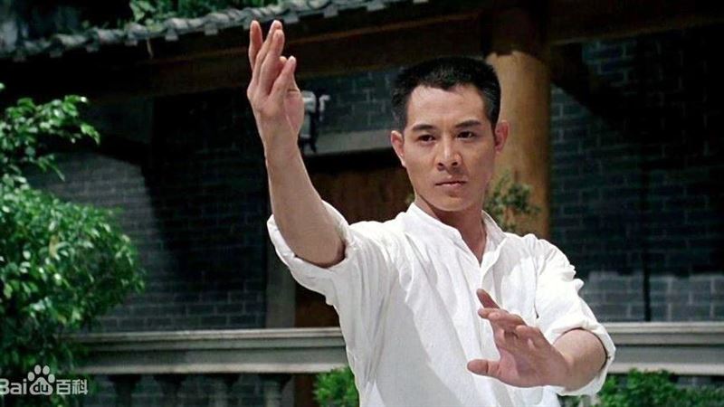 性感女星因一部戲苦戀李連杰24年