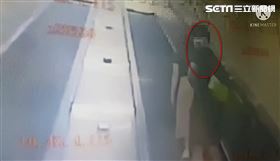 偷拍,捷運,女護理師,新北,翻攝畫面