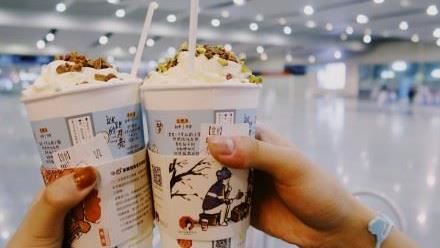 陸瘋跨省代購奶茶　驚人價格擋不了