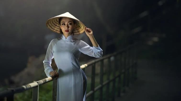 他男扮女裝採花　182名婦女失身