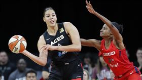 ▲澳洲女籃中鋒坎貝奇（Liz Cambage）退出東京奧運。（圖／美聯社／達志影像）