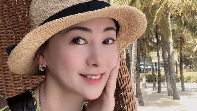 91歲媽病逝　翁虹「見不到最後一面」隔離14天奔殯儀館 | 娛樂星聞 | 三立新聞網 SETN.COM - Vimarsana News