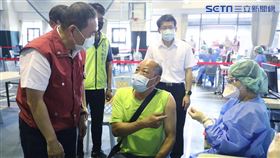 0717 侯友宜關心疫苗接種情形（圖／新北市府提供）