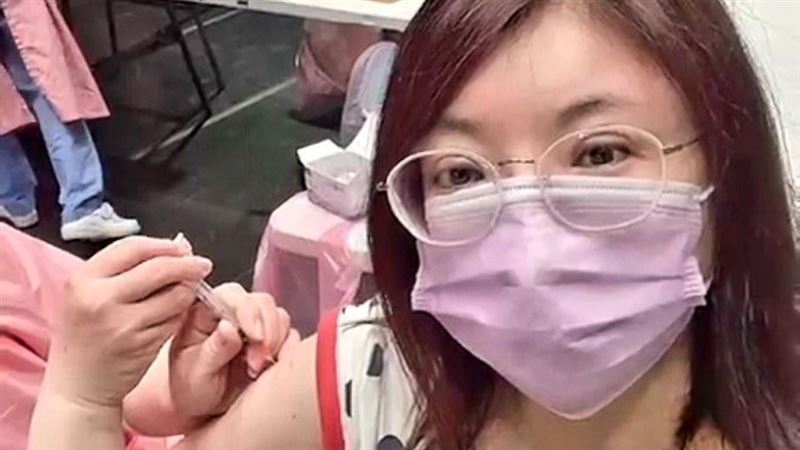 「小江蕙」打疫苗超害怕　吃美食犒賞