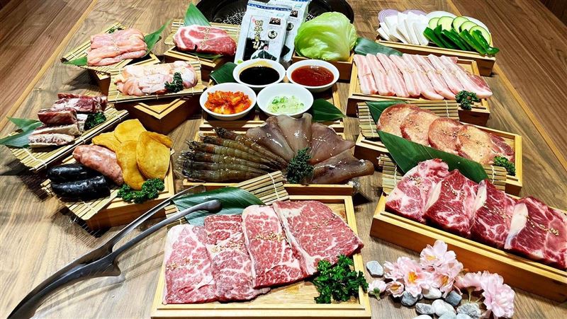 燒肉組爽吃千元有找　麻辣燙買一送一