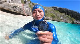 ▲古雲傑恆重下潛102公尺，寫下新的台灣紀錄。（圖／自由潛水教練長阿鴻提供）