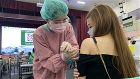 打疫苗/接種(門諾醫院提供)